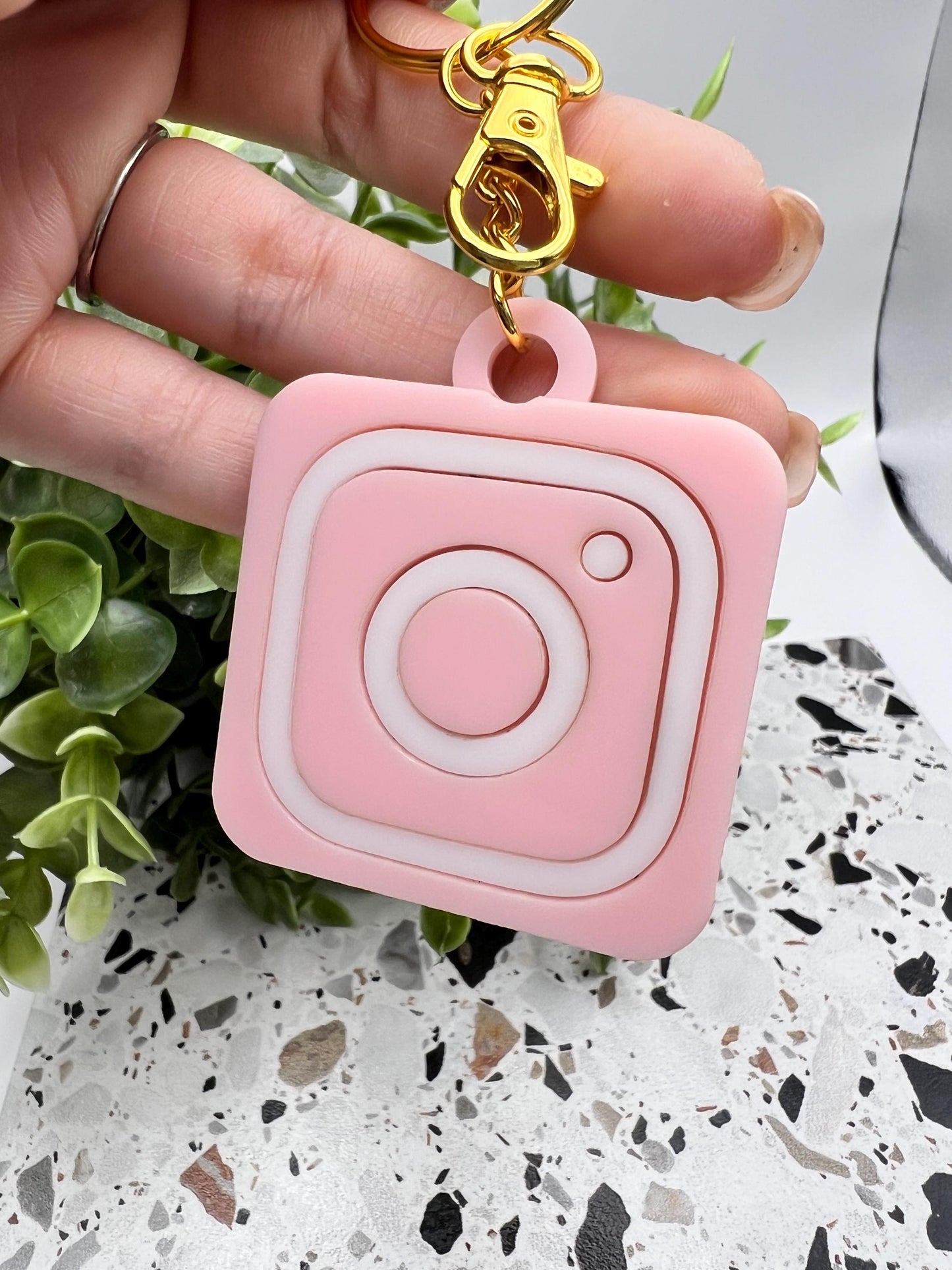 QR Code Keychain Custom QR Business Card Keychain Social Media QR Code Key Charm Personalized Acrylic Keychain