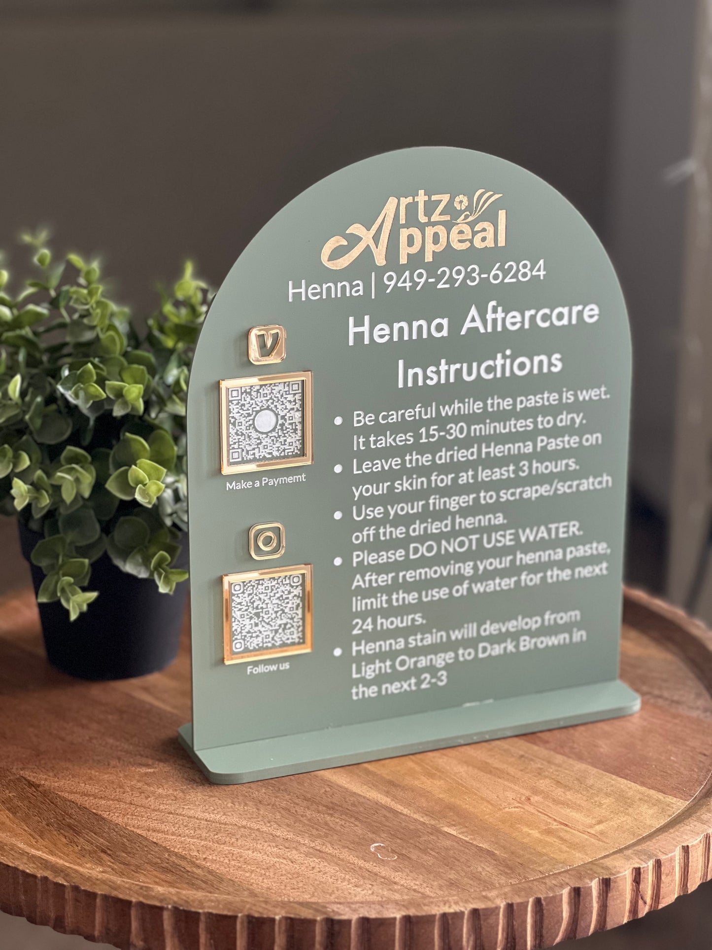 Henna Care QR Code Sign