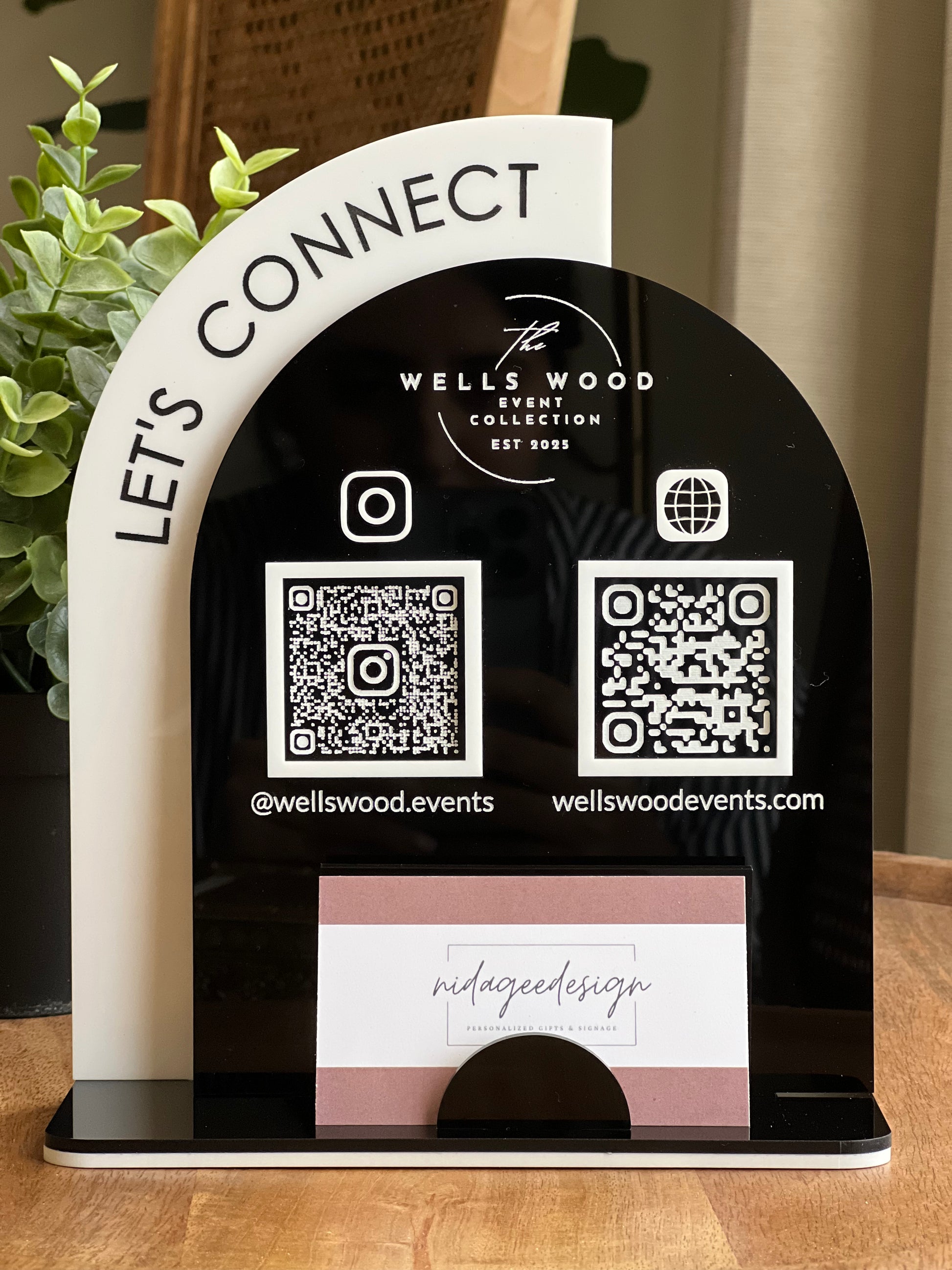 Multi QR Code Business Sign – nidageedesign
