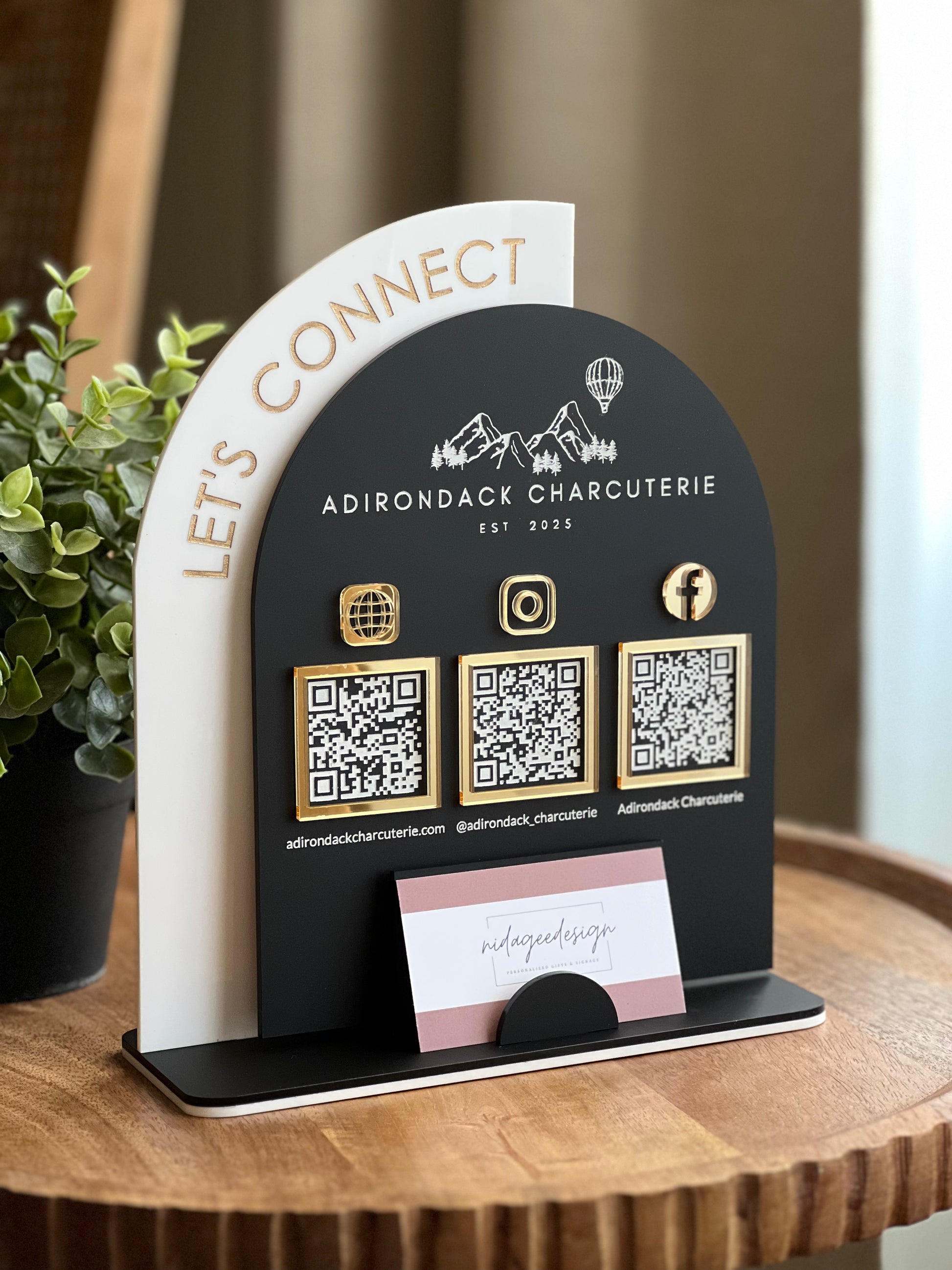 Multi QR Code Business Sign – nidageedesign