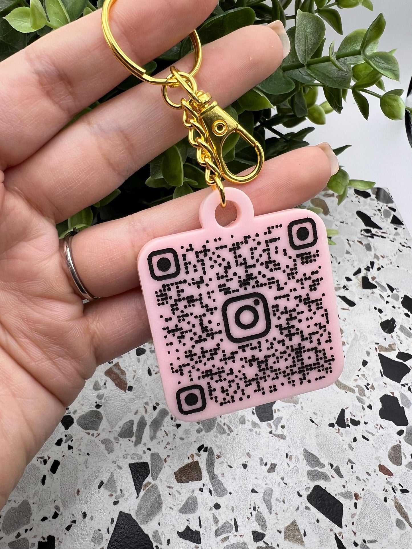 QR Code Keychain Custom QR Business Card Keychain Social Media QR Code Key Charm Personalized Acrylic Keychain